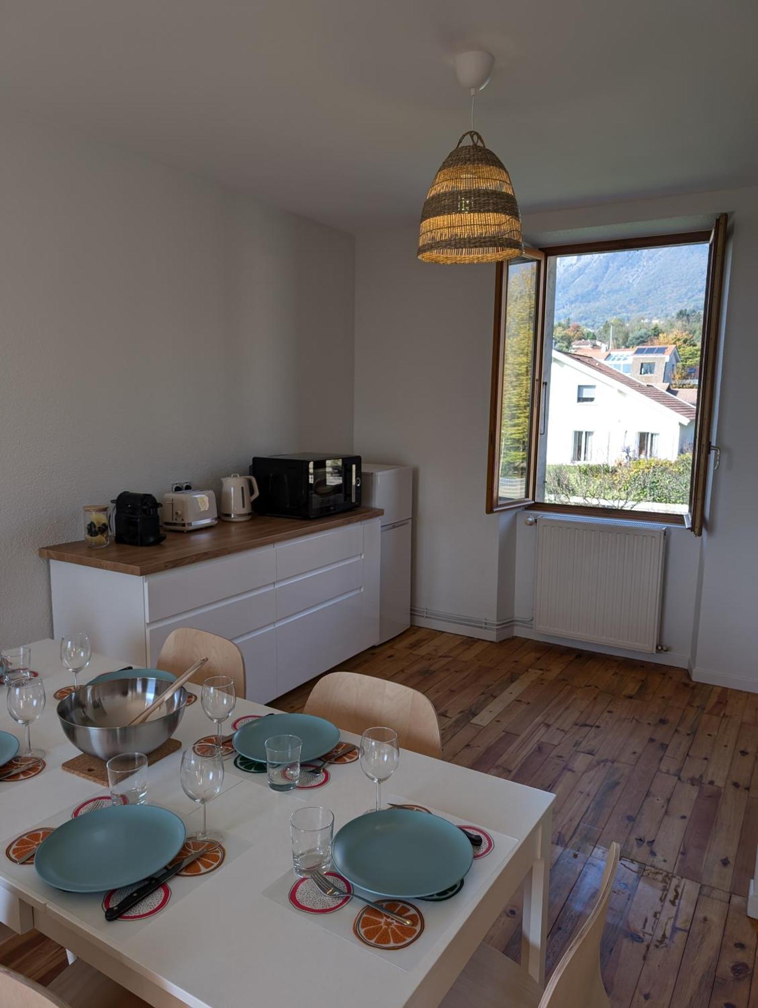 Appart 65M2 Avec 2 Chambres Dans Ferme Renovee - Parking Gratuit - Grande Vue Montagnes Montbonnot-Saint-Martin Exteriör bild
